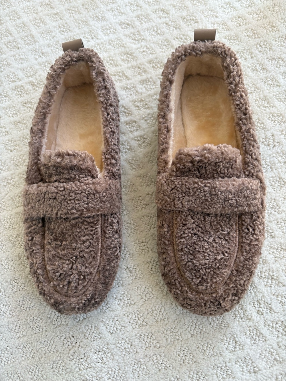 Women’s Cozy Faux Sherpa Slip-On Loafers in Brown